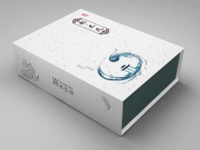 禮品盒廠家設計了一款，具有實用性和精美的茶葉包裝盒